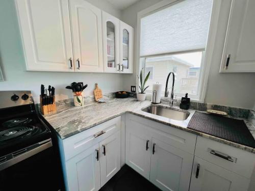 dd301e0e-40ff-4462-8b75-e1e98bbff0ef